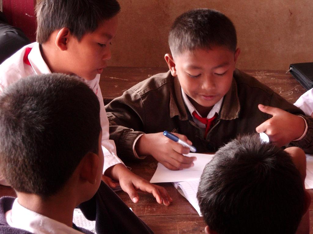 vudubay educators and engineers in discussion