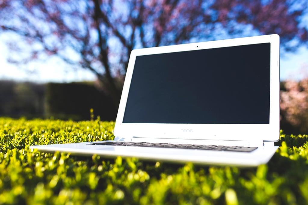 Tech blog header background